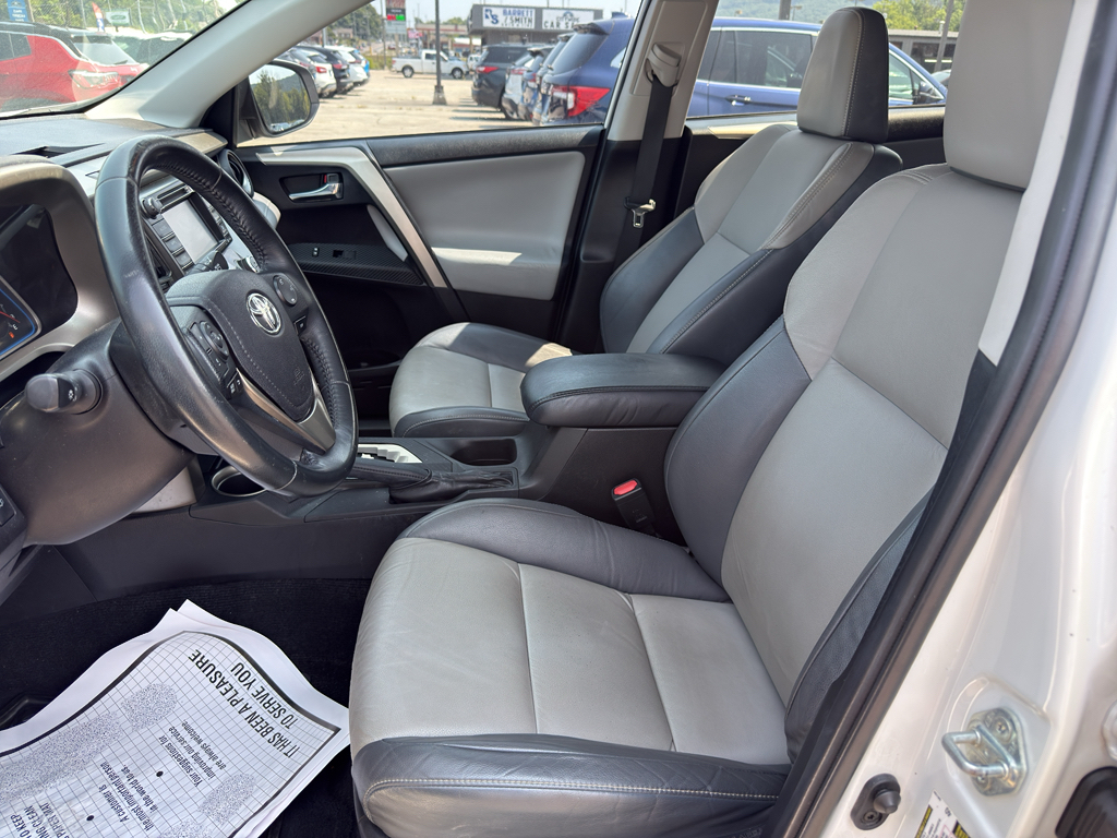 2014 Toyota RAV4 Limited - Photo 15