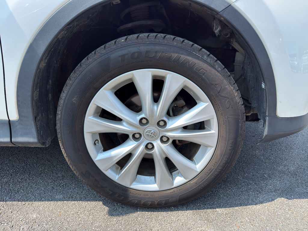 2014 Toyota RAV4 Limited - Photo 9